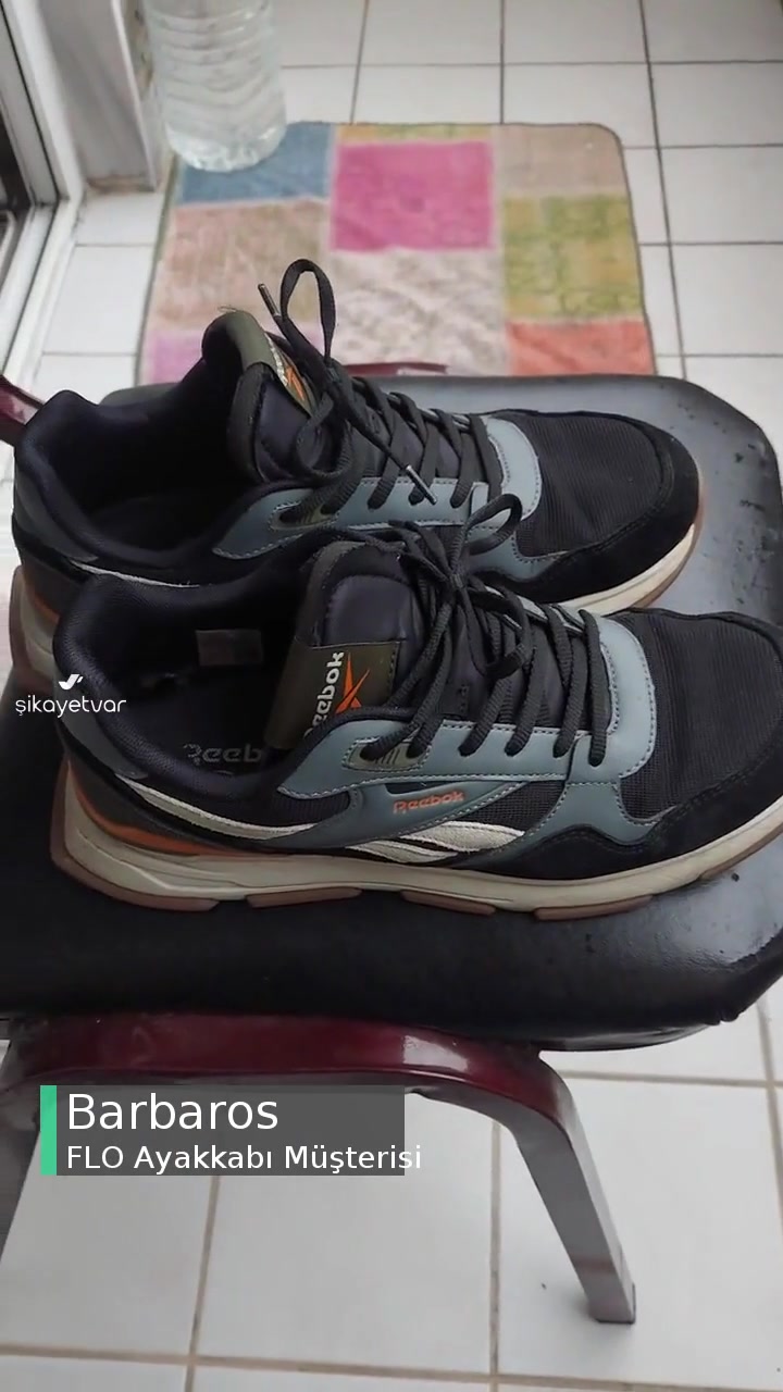 FLO Ve Reebok'ın Ayakkabının İçinde Oluşan Yırtığı Üstlenmemesi videonun kapak resmi