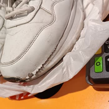 Kinetix Ayakkabıda Erken Deri Soyulması Ve Yetersiz Müşteri Hizmeti Nedeniyle Hayal Kırıklığı