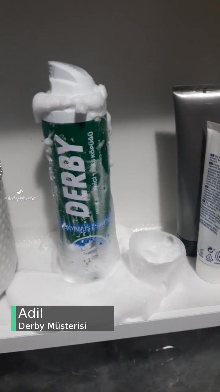 Derby Traş Köpüğü Dışarı Akıyor! videonun kapak resmi