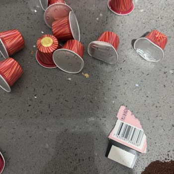 Ezilmiş Ve Patlak Gelen Nespresso Kapsülleri İçin Çözüm Bekliyorum