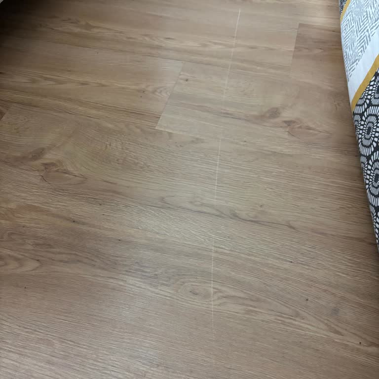 Teslimat Sırasında Parkem Çizildi Ve Baza Kırık Çıktı, Çözüm Bekliyorum