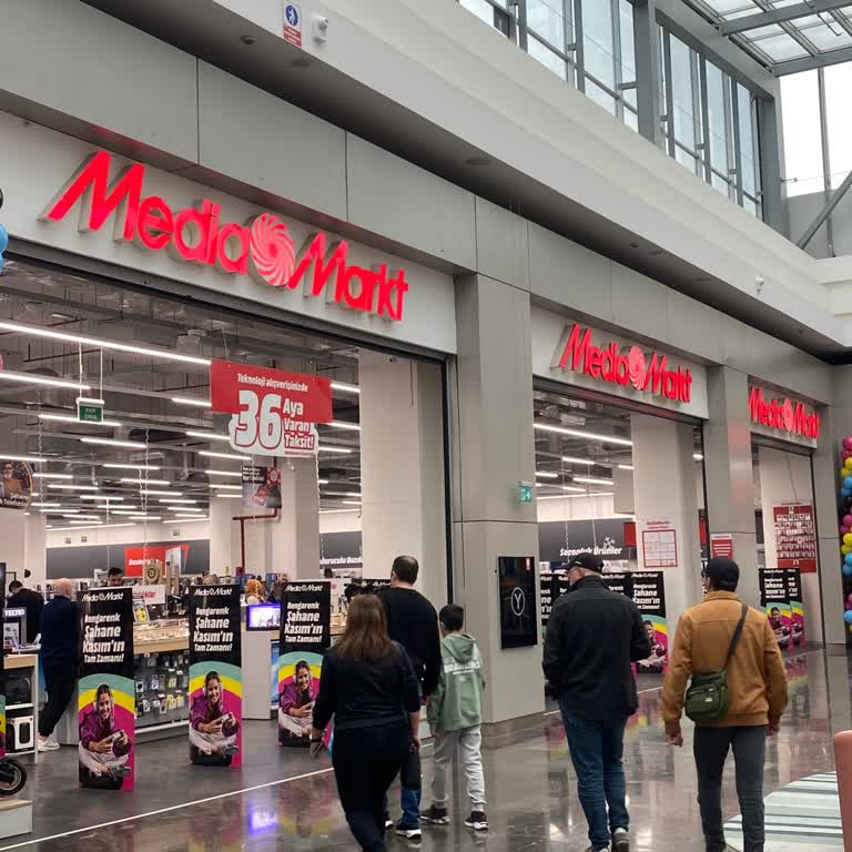 Mağaza Çalışanının Kaba Davranışı Nedeniyle Rahatsızlık Yaşadım