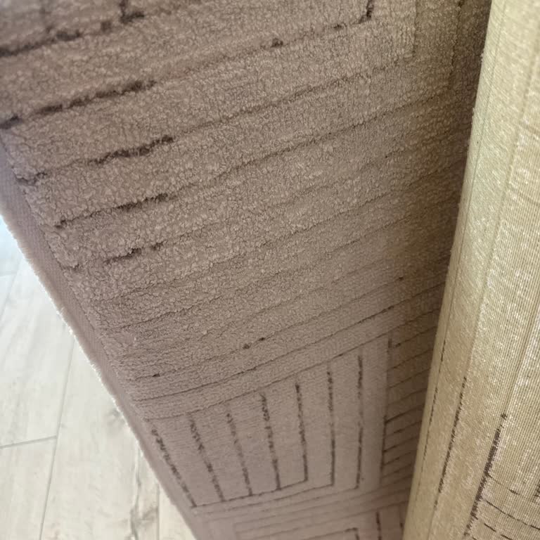 Yanlış Yıkama Sonucu Halılarım Zarar Gördü, İade Talebim Karşılanmadı