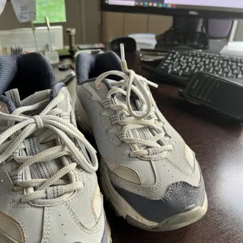 Kısa Sürede Yırtılan Ayakkabı Ve Yetersiz Garanti İncelemesi Nedeniyle Mağduriyet