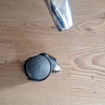 Kısa Sürede İki Ofis Koltuğunda Ciddi Arıza Ve Yetersiz Destek