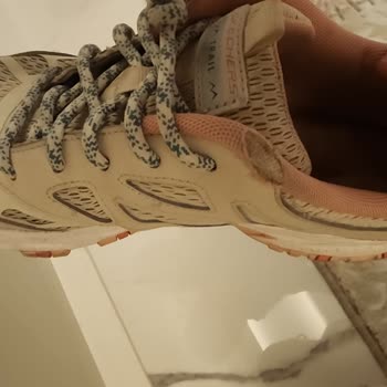 Kısa Sürede Deforme Olan Ayakkabıya İade Veya Değişim Talebi