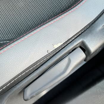 Servis Sonrası Koltukta Oluşan Yırtık Nedeniyle Mağduriyet