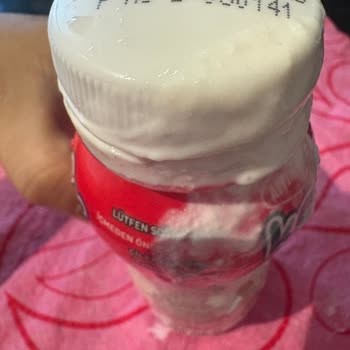 Son Kullanma Tarihi Geçmemiş Kefir Ürünlerinde Köpürme Ve Kötü Koku Sorunu