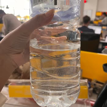 Carrefour Marka Suda Plastik Parça Skandalı Ve Sağlık Endişesi