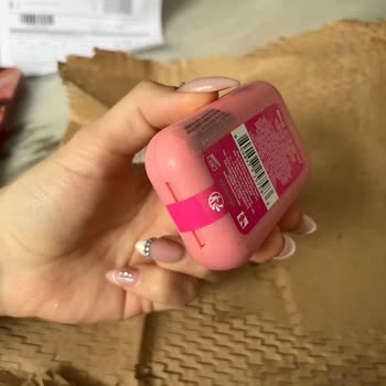 Aldığım Allık Kırık Çıktı Müşteri Hizmetleri Yardımcı Olmadı