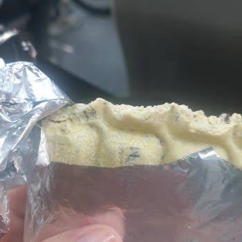 Migros’tan Alınan Damak Baklava Çikolatasında Bozulma Ve Kalite Sorunu