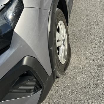 Budget (budget.com.tr) Hasarlı Araç ve İlgisiz Hizmetle Hayatımız Tehlikeye Girdi