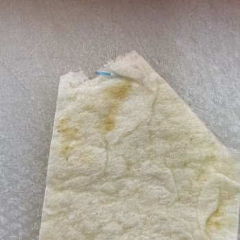 UNO Lavaş İçinden Plastik Parça Çıktı: Sağlığım Ve Güvenim Tehlikede