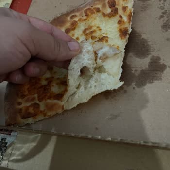 Eksik Soslu Pizza Ve Çözüm Sunulmayan Şikayet