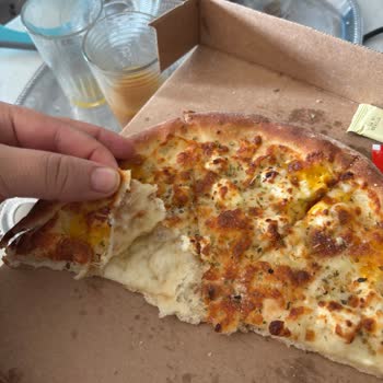 Eksik Soslu Pizza Ve Çözüm Sunulmayan Şikayet