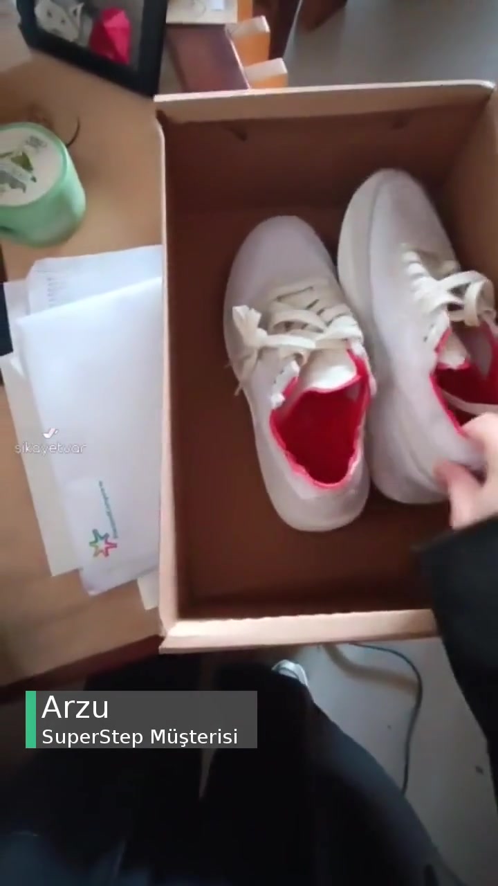 Özensiz Paketlenmiş SuperStep Siparişim videonun kapak resmi