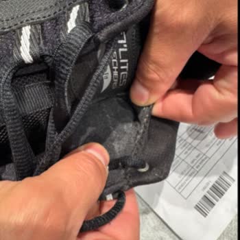 Skechers Ayakkabıda Kısa Sürede Yırtılma Ve Mağazadan Destek Alamama