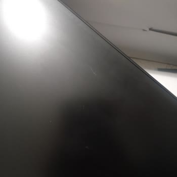 Kırık Ve Çizik Monitör, İlgisiz Müşteri Hizmetleri Ve Sorumsuz Kargo!