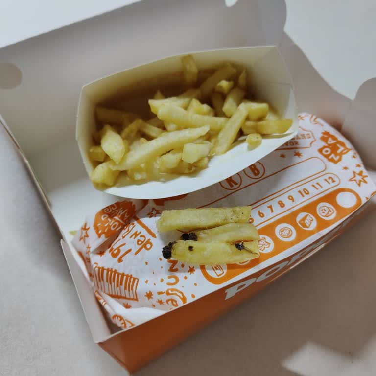 Popeyes Mahmutbeyden Her Siparişte Yanık Ve Soğuk Patates Gelmesi Hayal Kırıklığı