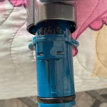 Yeni Alınan Elektrikli Süpürgenin Parçası Kısa Sürede Kırıldı, Garanti Kapsamı Dışında Bırakıldı