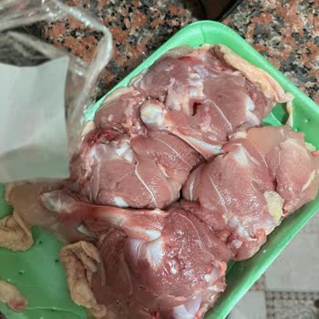 Son Kullanma Tarihi Geçmemiş Tavuk Bozuk Çıktı, İade Talebi