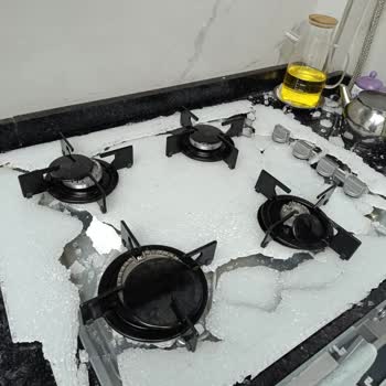 Yeni Alınan Ankastre Ocak Patladı: Güvenlik Ve Değişim Talebi