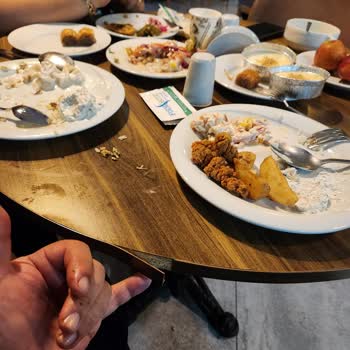 Aile Odasında Hayal Kırıklığı Ve Eksiklikler Zinciri