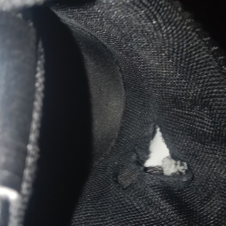 Kısa Sürede Deforme Olan Ayakkabıya İlgisiz Mağaza Ve İade Talebim