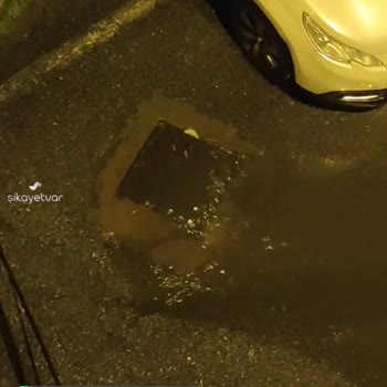 Gaziosmanpaşa Belediyesi Yıllardır Tıkalı Olan Yağmur Suyu Gideri