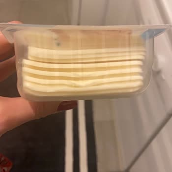 Açılmamış İçim Tost Peynirinde Küf Şoku Yaşadım