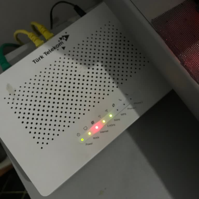 Uzun Süren İnternet Kesintisi İşimi Ve Hayatımı Olumsuz Etkiliyor