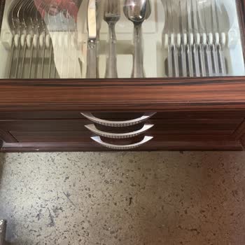 Kullanılmadan Paslanan Çatal Kaşık Takımı Hayal Kırıklığı Yarattı