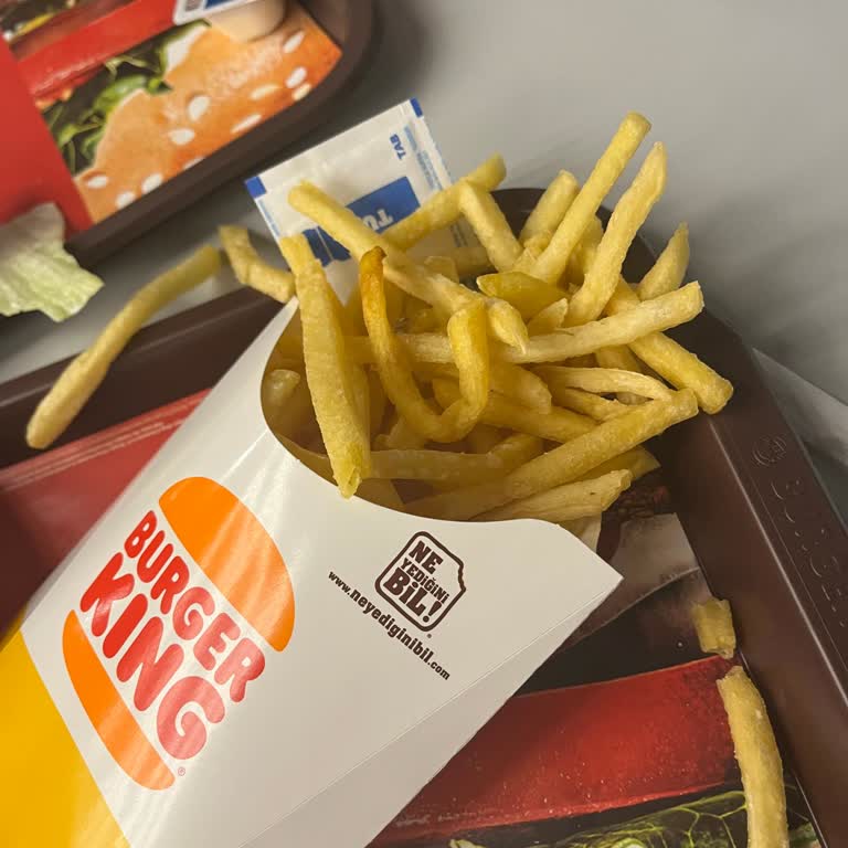 Burger King Şubesinde Hijyen Sorunu Ve Kalitesiz Ürün Deneyimi