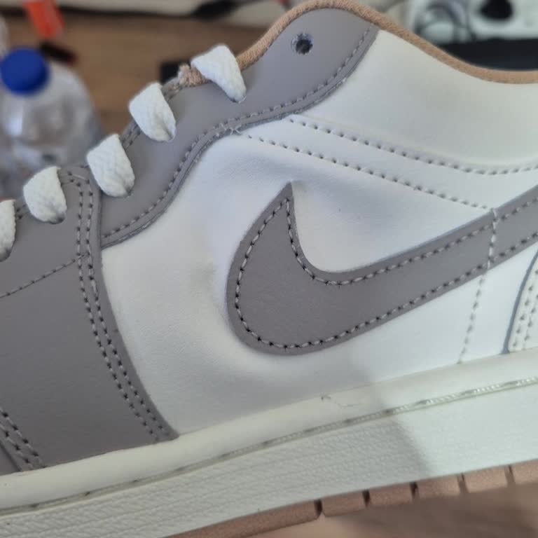 Defolu Air Jordan 1 Low Ayakkabının Gönderilmesi Ve Sorunun Çözülmemesi