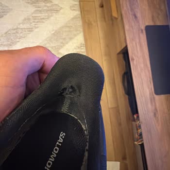 Satın Aldığım Ayakkabı Kısa Sürede Su Aldı Ve Yırtıldı Garanti Reddedildi