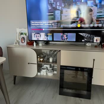 Doğtaş Gardırop Ve Konsol Camı Sorunları 11 Aydır Çözülmüyor