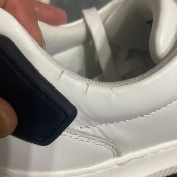 Kısa Sürede Çatlayan Ayakkabıma Çözüm Bulunmadı