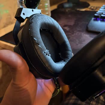 Monster Kulaklık Pedleri Kısa Sürede Döküldü Müşteri Hizmetleri Yanıt Vermiyor