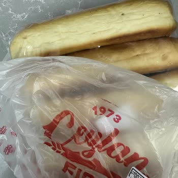 Ceylan Fırın Küflü Sandviç Ekmeğiyle Sağlığımız Tehlikeye Girdi!