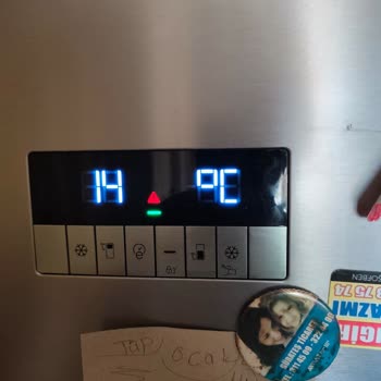 Arçelik Refrigerator Door Not Sealing - Freezer Defrosting Problem