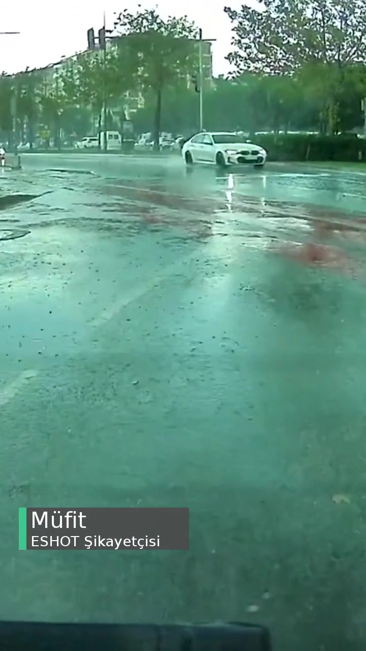 Eshot Otobüsü Kazaya Sebep Olacaktı! videonun kapak resmi