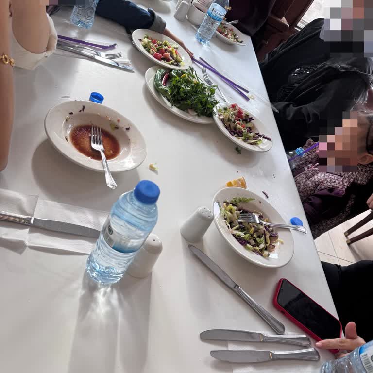 İmam Çağdaş Yüksek Fiyatlara Karşın Zayıf Menü Ve Beklentilerin Altında Hizmet