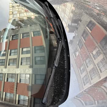 BMW 4.20d Ön Cam Fitilinde Süregelen Kalite Sorunu Ve Destek Eksikliği