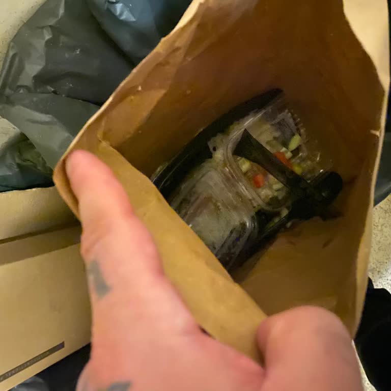 Pilav Akademisi'nden Gelen Ürün Bozuktu