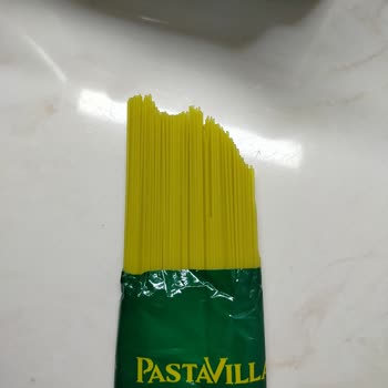 Pastavilla Spagetti Makarna Yapışkan Ve Rengi Farklı Çıktı