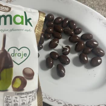 Damak Drajede Küflenmiş Ürün Ve Nestle'den Dönüş Alamama Mağduriyeti