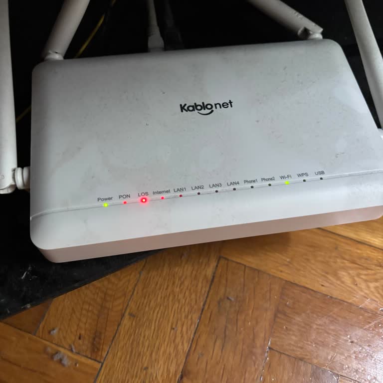 Bakım Sonrası 12 Saattir İnternet Yok Müşteri Hizmetlerine Ulaşamıyorum