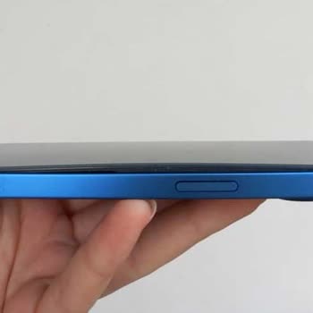 İphone 13 Batarya Şişmesi Sonrası Cihazda Ani Kapanma Sorunu