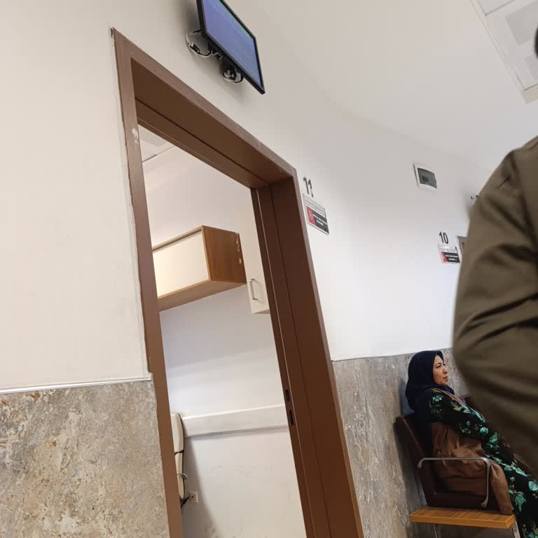 Hastanede İlgisizlik Ve Bilgilendirme Eksikliği Mağduriyeti