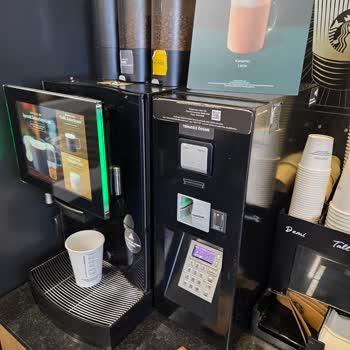 Starbucks Kahve Otomatından Eksik Ürün Ve Ücret İadesi Sorunu